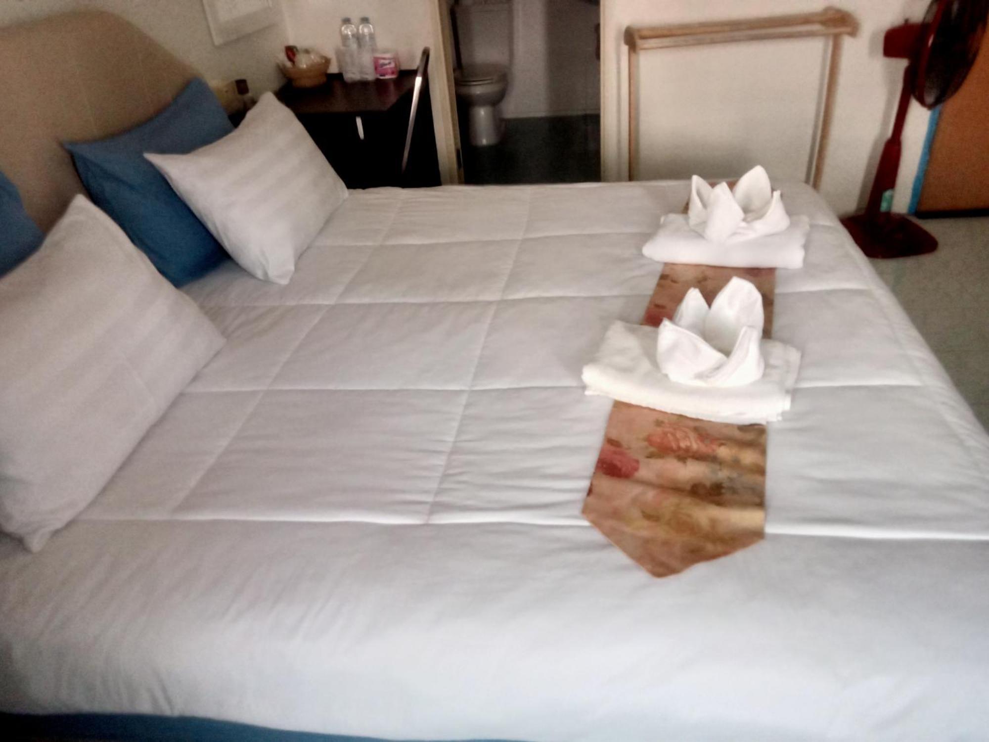 Happy Home Guest House Ban Phe Zimmer foto